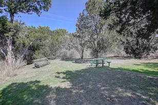 1102 E 3rd St, Georgetown, TX 78626 - Photo 31