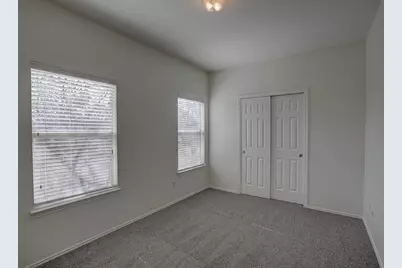 1102 E 3rd Street, Georgetown, TX 78626 - Photo 17
