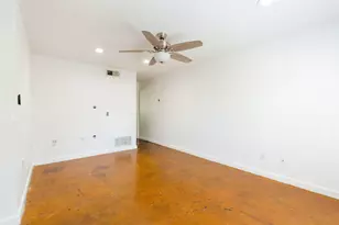2302 E Side Dr, Austin, TX 78704 - Photo 17
