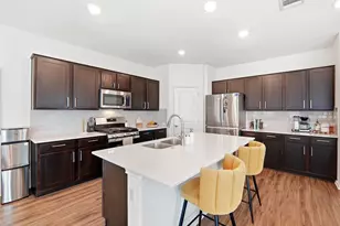10215 Buster Dr, Austin, TX 78748 - Photo 17