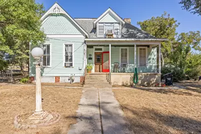 606 W Bell Avenue, Rockdale, TX 76567 - Photo 1