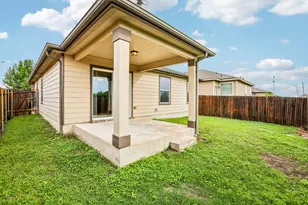 13637 Abraham Lincoln St, Manor, TX 78653 - Photo 25