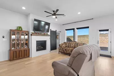 607 Mangold Drive, Hutto, TX 78634 - Photo 13