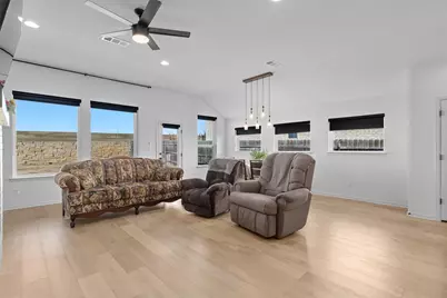 607 Mangold Drive, Hutto, TX 78634 - Photo 11