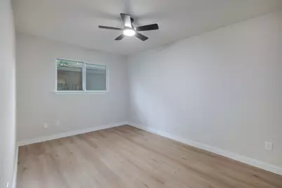 12116 Mosley Lane, Austin, TX 78727 - Photo 15