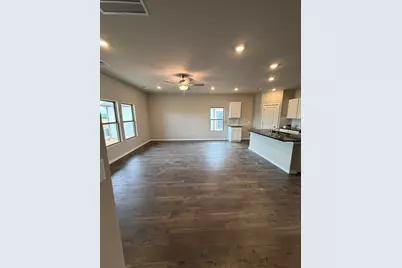 25537 Flora Bella Lane, Elgin, TX 78621 - Photo 5