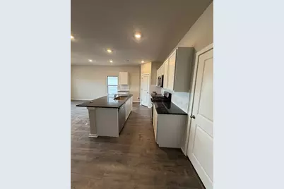 25537 Flora Bella Lane, Elgin, TX 78621 - Photo 3