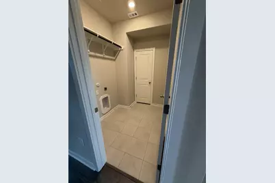 25537 Flora Bella Lane, Elgin, TX 78621 - Photo 13