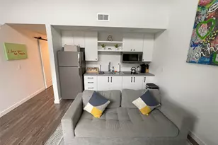 49 Navasota St, Austin, TX 78702 - Photo 3