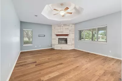 101 Lakeview Lane, Georgetown, TX 78633 - Photo 11