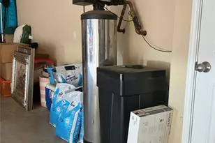 809 Hometown Pkwy, Kyle, TX 78640 - Photo 13