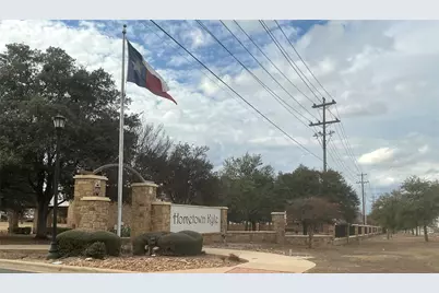 809 Hometown Parkway, Kyle, TX 78640 - Photo 3