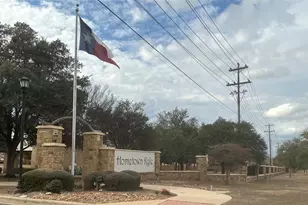 809 Hometown Pkwy, Kyle, TX 78640 - Photo 3