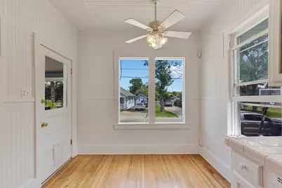 864 N Franklin Street, La Grange, TX 78945 - Photo 9