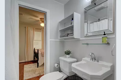 508 Turney Street, Smithville, TX 78957 - Photo 11