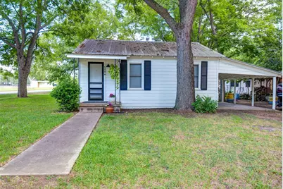 508 Turney Street, Smithville, TX 78957 - Photo 1