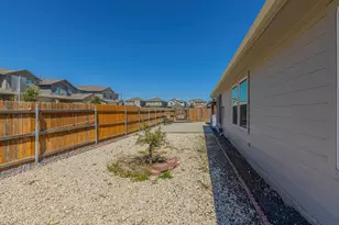 19000 Romano Dr, Elgin, TX 78621 - Photo 9