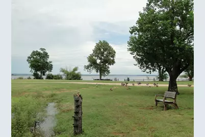 126 Lakeview Drive, Buchanan Dam, TX 78609 - Photo 35