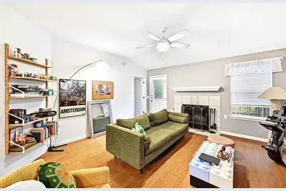 1103 Emmitt Run, Austin, TX 78721 - Photo 5