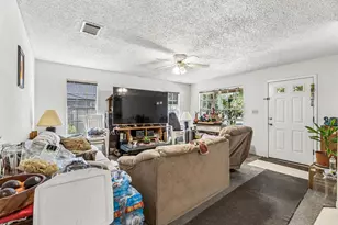 3007 E 4th St, Austin, TX 78702 - Photo 21