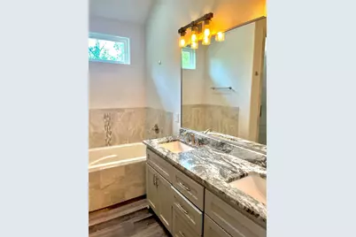 108 W Keamuku Court, Bastrop, TX 78602 - Photo 13