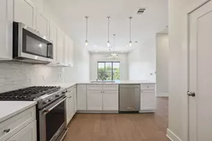 908 Nueces St, Austin, TX 78701 - Photo 27