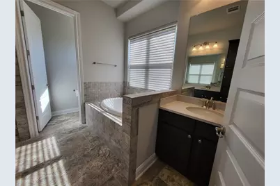 3750 E Palm Valley Boulevard #23, Round Rock, TX 78665 - Photo 13