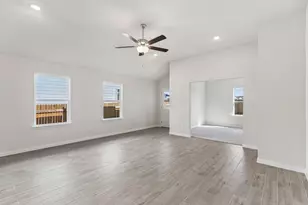 224 Ironshoe Trl, Liberty Hill, TX 78642 - Photo 15