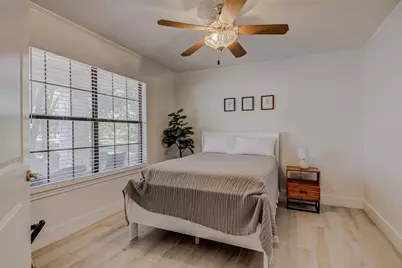 604 Oakwood Drive, Buda, TX 78610 - Photo 19