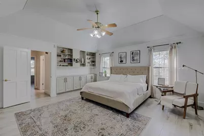 604 Oakwood Drive, Buda, TX 78610 - Photo 13