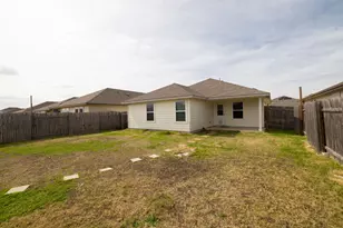 202 Low Bramble Dr, Hutto, TX 78634 - Photo 25
