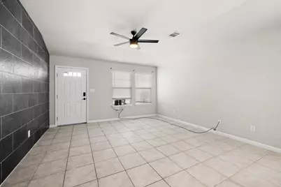 202 Low Bramble Drive, Hutto, TX 78634 - Photo 7