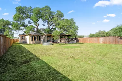 128 Hiram Cook, Blanco, TX 78606 - Photo 27