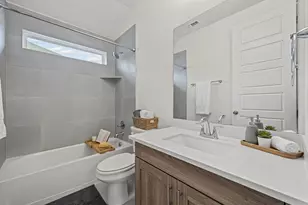 105 Lemuel Crawford Trl, Bastrop, TX 78602 - Photo 15