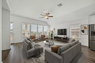 105 Lemuel Crawford Trl, Bastrop, TX 78602 - Photo 5