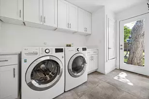 5305 Basswood Ln, Austin, TX 78723 - Photo 9