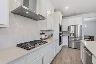 212 Barnstorm Ln, Georgetown, TX 78633 - Photo 15