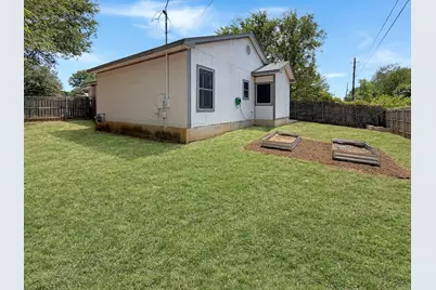 4419 Quicksilver Boulevard, Austin, TX 78744 - Photo 27