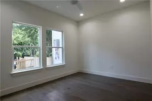 705 Harris Ave, Austin, TX 78705 - Photo 23