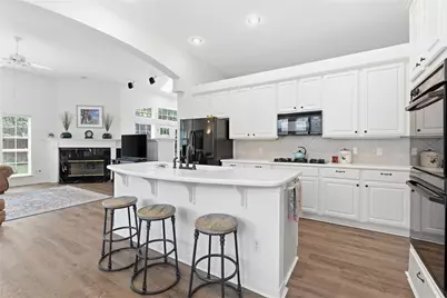 5701 Trelawney Lane, Austin, TX 78739 - Photo 9
