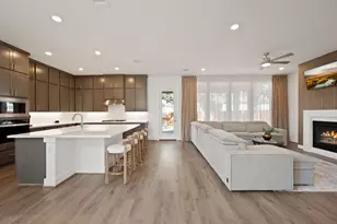 298 Canal Dr, Dripping Springs, TX 78620 - Photo 5