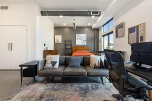 2124 E 6th St, Austin, TX 78702 - Photo 13