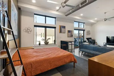 2124 E 6th Street #212, Austin, TX 78702 - Photo 31