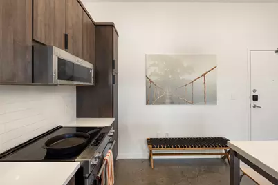 2124 E 6th Street #212, Austin, TX 78702 - Photo 7