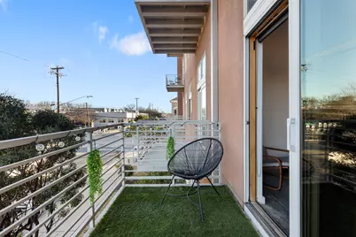 2124 E 6th Street #212, Austin, TX 78702 - Photo 17