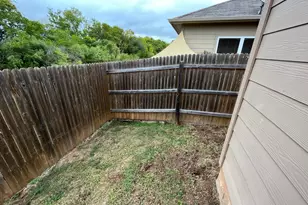 3510 Wickham Ln, Austin, TX 78725 - Photo 15