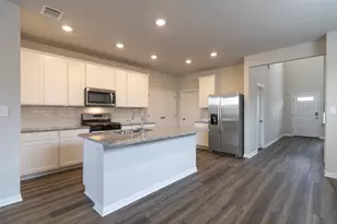 544 View Dr, Georgetown, TX 78628 - Photo 5