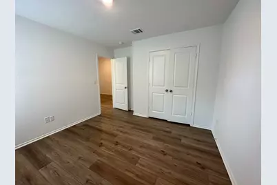 195 Otter Road, Kyle, TX 78640 - Photo 9