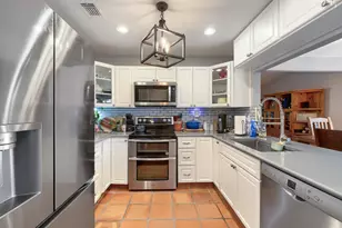 14130 Queensway Way, San Antonio, TX 78217 - Photo 9