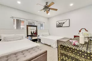 2529 Rio Grande St, Austin, TX 78705 - Photo 11